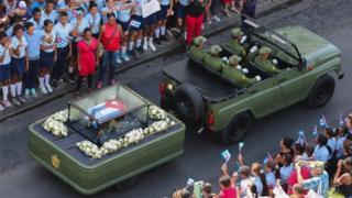 Dambaska maydka Fidel Castro ayaa Axaddii la geeyay magaalada Santiago