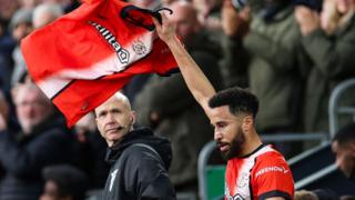Andros Townsend celebrates for Luton