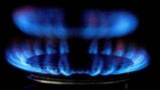 Gas