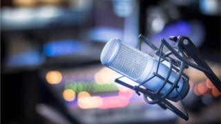 Radio microphone