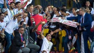 'Yan wasan Wydad na murnar lashe kofin Afirka