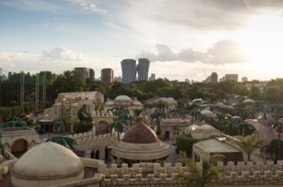 An overview of the theme park