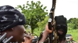 Sauti za risasi na silaha nzito zimesikika katika mji wa pili kwa ukubwa nchini Ivory Coast, Bouake.