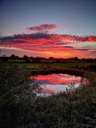 A sunset seen from the Ickford Road bridge