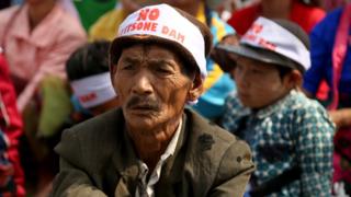 မြစ်ဆုံစီမံကိန်းကန့်ကွက်သူများ