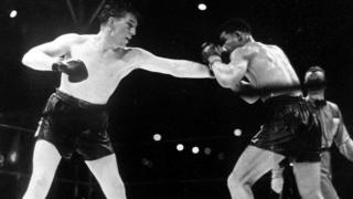 Joe Louis a Tommy Farr