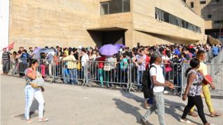 Fila de mutirão do emprego em 17 de setembro, em São Paulo