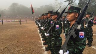 ကေအန်ယူတပ်ဖွဲ့ဝင်တွေ