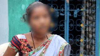 குற்றஞ்சாட்டப்பட்டுள்ள ஒருவரின் மனைவி