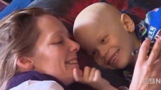 Oshin Kiszko with his mother, Angela