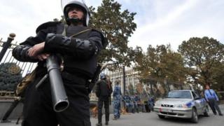 Бишкекдаги ҳуқуқ тартибот идоралари ходимлари
