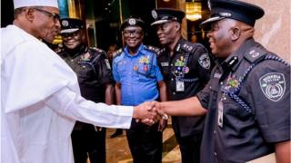 Buhari n ki awọn ọga ileeṣẹ ọlọpaa