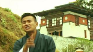 ဘူတန်က ရက်ပ်ဂီတ အဆိုတော်