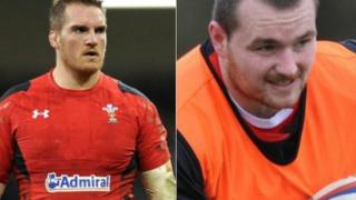 Gethin Jenkins a Ken Owens