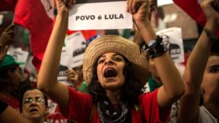 Abashigikiye Lula Da Silva hanze ya sentare ntahinyuzwa muri Brezil 04/04/2018