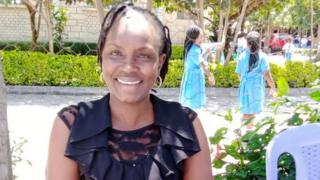 Caro alikutana na baba wa watoto wake na pia aliyekuwa mumewe wakiwa washirika kanisani