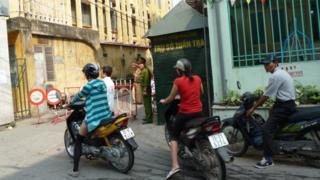 Một số trường hợp bị mời lên gặp cơ quan chức năng do đăng nội dung 'không phù hợp' lên Facebook