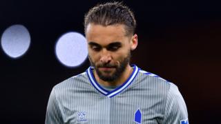 Dominic Calvert-Lewin sent off for Everton