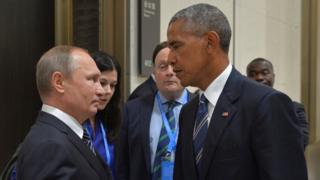 Президент России Владимир Путин (слева) встретился с президентом США Бараком Обамой