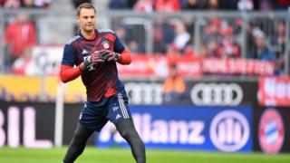 Manuel Neuer refoule la pelouse, six mois après une fracture du pied.