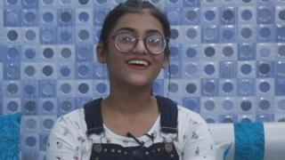 14 वर्षांची समरीन यूट्यूबवर स्वत:चं चॅनेल चालवत आहे. तिचे 14 लाख सब्सक्रायबर आहेत.