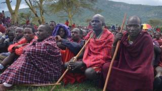Sawir Hore : Qaar ka mid ah Maasai da degta Tanzania