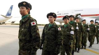 Japon kadın askerler
