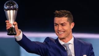 Mshambuliaji wa Ureno Cristiano Ronaldo atakuwa akipokea takriban £73,000