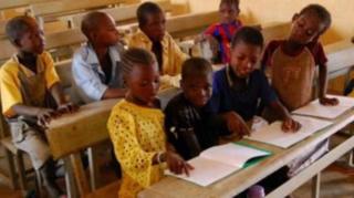 Masu ikirarin Jihadi suna so makarantu da ke arewancin Burkina Faso su watsar da boko.