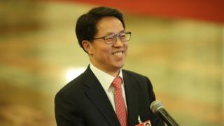 張曉明