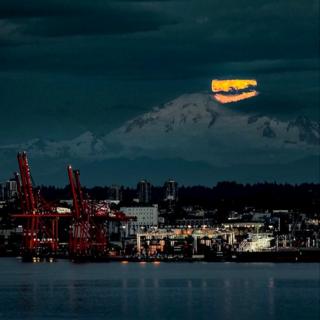 Strawberry moon at Mount Baker, Vancouver, Canada