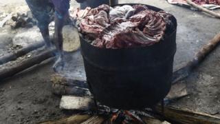 Pesin wey dey roast meat