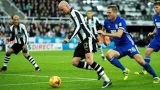 Jonjo Shelvey a lokacin wasan