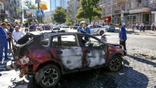 Auto que manejaba Sheremet tras el ataque