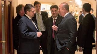 Sigmar Gabriel ve Mevlüt Çavuşoğlu