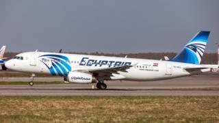 Фотография из файла EgyptAir Airbus A320-232 (регистрация SU-GCC), который пропал без вести во время полета из Парижа в Каир под рейсом MS804 19 мая 2016 года