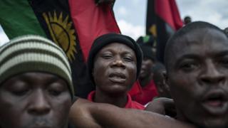 Des partisans des peuples indigènes du Biafra (IPOB) lors des commémorations du 50e anniversaire du début de la guerre.