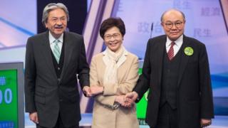 香港3名行政長官候選人曾俊華、林鄭月娥及胡國興出席電視辯論會,這是3人首次同台較量。