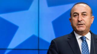 Mevlüt Çavuşoğlu, Brüksel'de AB Konseyi'nde konuşuyor.