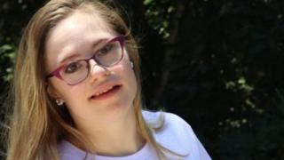 Mikayla Holmgren
