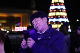 Борбордук аянт кечиндеси шаардыктарды жана коноктордун сейилдеп, эс алган негизги жайына айланды.