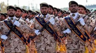 برآورده شده که سپاه پاسداران بیش از ۱۵۰ هزار نیروی فعال دارد