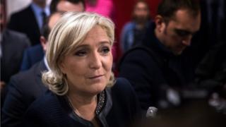 Umukandida w'ishyaka ry'Abarepubulikani azahura n'umuyobozi w'ishyaka ry'abagendera ku buhezanguni, Marine Le Pen
