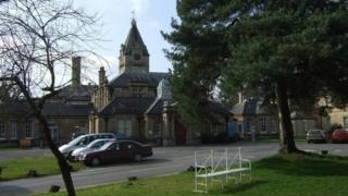 Warneford Hospital, HQ of Oxford Health NHS Foundation Trust