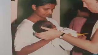 සැබෑ දෙමාපියන් සොයන හදා වඩාගත් දරුවෝ