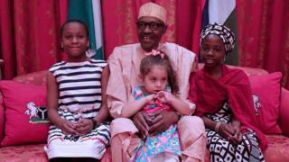 Buhari na ụmụaka
