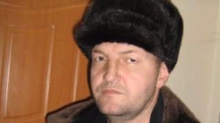 Азиз Батукаев 2006-жылы үй-мүлкүн конфискациялоо менен 16 жылга эркинен ажыратылган