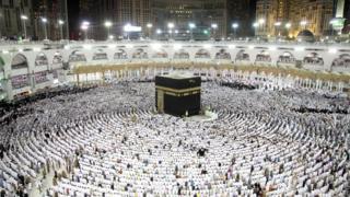 صورة لصحن الكعبة