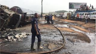 Ọkọ epo to jona