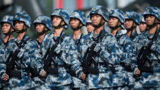 解放軍士兵列隊